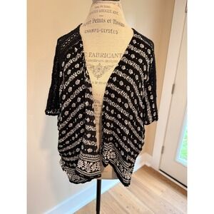 Aeropostale‎ Women's Black/White Kimono Onesize.